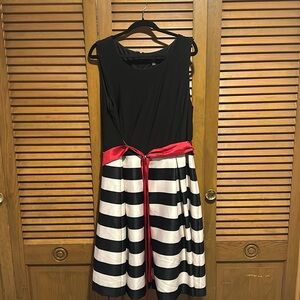 Elegant Knee Length Dress